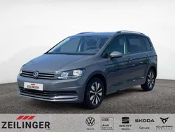 Grau Gebraucht 2024 VW Touran Move Van / Kleinbus | 32.944 € (Superpreis)