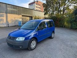 Blau Gebraucht 2006 VW Caddy Van / Kleinbus | 1.450 €