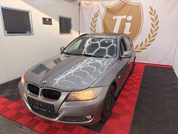 Grau Gebraucht 2012 BMW 318 Kombi | 5.499 € (Superpreis)