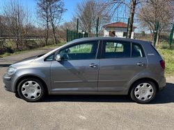 Grau Gebraucht 2006 VW Golf Plus Cross Van / Kleinbus | 3.950 € (Fairer Preis)