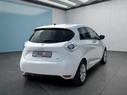 Weiß Gebraucht 2019 Renault Zoe Kleinwagen | 10.299 € (Fairer Preis)