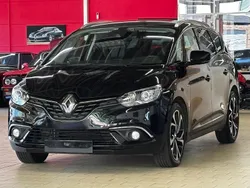 Schwarz Gebraucht 2017 Renault Grand Scénic IV Bose Edition Van / Kleinbus | 17.850 € (Etwas zu teuer)