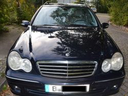 Blau Gebraucht 2006 Mercedes C200 Avantgarde Kombi | 3.200 € (Fairer Preis)