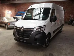 Mineral weiss Gebraucht 2024 Renault Master Van | 27.980 € (Etwas zu teuer)