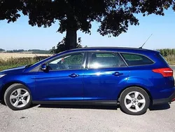 Blau Gebraucht 2015 Ford Focus Trend Kombi | 5.000 € (Guter Preis)
