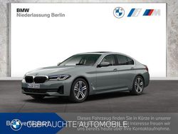 Grau Gebraucht 2022 BMW 540 Limousine | 54.700 € (Etwas zu teuer)