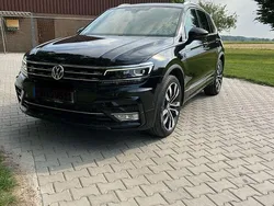 Schwarz Gebraucht 2016 VW Tiguan SUV | 19.750 € (Etwas zu teuer)