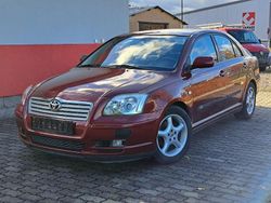 Rot Gebraucht 2004 Toyota Avensis Limousine | 2.199 € (Guter Preis)