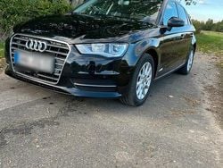 Schwarz Gebraucht 2016 Audi A3 Limousine | 9.750 € (Superpreis)