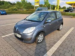 Grau Gebraucht 2009 Renault Twingo Kleinwagen | 2.850 € (Fairer Preis)