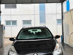 Schwarz Gebraucht 2009 Renault Clio GrandTour Kombi | 2.799 € (Fairer Preis)