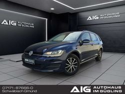 Blau Gebraucht 2015 VW Golf VII Trendline Kombi | 8.500 € (Guter Preis)