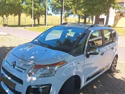 Weiß Gebraucht 2013 Citroën C3 Picasso Van / Kleinbus | 5.950 € (Fairer Preis)