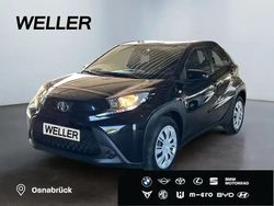 Black mica / ink (schwarz) Neu 2025 Toyota Aygo Kleinwagen | 17.990 €