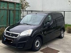 Gebraucht 2017 Peugeot Partner Premium Van | 7.950 € (Fairer Preis)