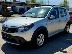 Grau Gebraucht 2010 Dacia Sandero Stepway Kleinwagen | 4.190 € (Fairer Preis)
