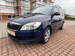 Blau Gebraucht 2013 Skoda Roomster Plus Edition Van / Kleinbus | 3.499 € (Teuer)