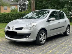 Grau Gebraucht 2006 Renault Clio II Limousine | 1.250 € (Fairer Preis)
