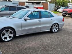 Silber Gebraucht 2002 Mercedes E320 Limousine | 4.299 € (Guter Preis)