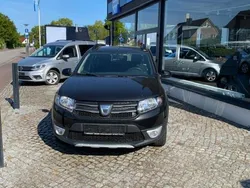 Schwarz Gebraucht 2016 Dacia Sandero Prestige Kleinwagen | 8.450 € (Teuer)