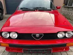 Rot Gebraucht 1981 Alfa Romeo GTV Coupé | 24.900 €