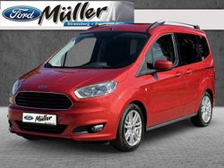 Rot Gebraucht 2015 Ford Tourneo Courier Titanium Van / Kleinbus | 12.900 € (Etwas zu teuer)