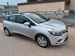 Grau Gebraucht 2018 Renault Clio IV Business Limousine | 7.900 € (Fairer Preis)