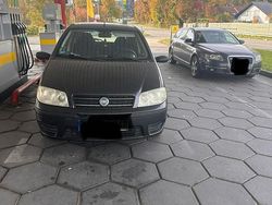Grau Gebraucht 2003 Fiat Punto Kleinwagen | 950 € (Fairer Preis)