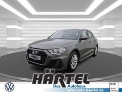 Chronosgrau (grey), metallic Gebraucht 2024 Audi A1 Sportback S-Line Kleinwagen | 23.700 € (Guter Preis)