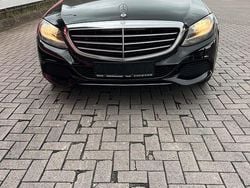 Schwarz Gebraucht 2014 Mercedes C200 Limousine | 12.500 €