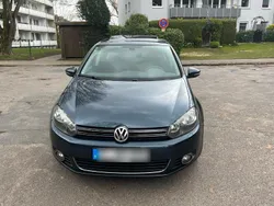 Blau Gebraucht 2009 VW Golf VI Kleinwagen | 8.700 € (Teuer)