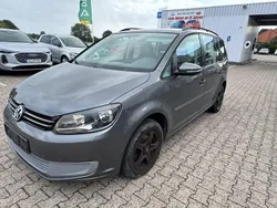 Grau Gebraucht 2011 VW Touran Trendline Van / Kleinbus | 5.950 € (Guter Preis)