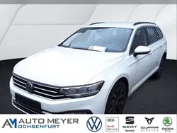 Oryxweiß perlmutteffekt Gebraucht 2022 VW Passat Business Kombi | 21.670 € (Guter Preis)
