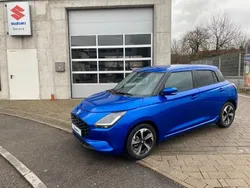 Blau Neu 2024 Suzuki Swift Comfort Limousine | 19.990 €