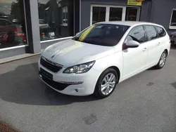 Lack weiss perlglänzend Gebraucht 2016 Peugeot 308 Active Kombi | 10.900 € (Fairer Preis)