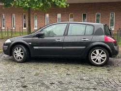 Schwarz Gebraucht 2005 Renault Mégane II Dynamique Limousine | 1.200 € (Guter Preis)