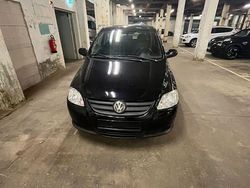 Schwarz Gebraucht 2005 VW Fox Kleinwagen | 1.350 € (Fairer Preis)