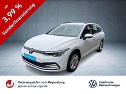 Pure white Gebraucht 2022 VW Golf VIII Life Kombi | 18.870 € (Guter Preis)