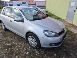 Silber Gebraucht 2010 VW Golf VI Limousine | 4.200 € (Guter Preis)