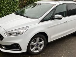 Weiß Gebraucht 2020 Ford Galaxy Titanium Van / Kleinbus | 28.160 € (Fairer Preis)