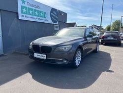 Grau Gebraucht 2010 BMW 730 Limousine | 8.000 € (Superpreis)