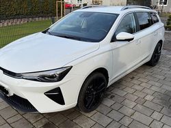 Weiß Gebraucht 2022 MG MG5 EV Luxury Kombi | 19.100 € (Teuer)