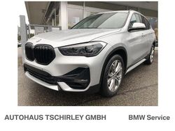 Silber Gebraucht 2021 BMW X1 Sport Line SUV | 26.990 € (Fairer Preis)
