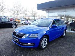 Blau Gebraucht 2020 Skoda Octavia Style Kombi | 21.700 € (Guter Preis)