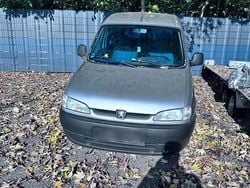 Silber Gebraucht 2000 Peugeot Partner Van | 400 € (Guter Preis)