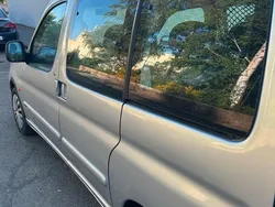 Silber Gebraucht 2005 Citroën Berlingo Van / Kleinbus | 2.000 € (Etwas zu teuer)