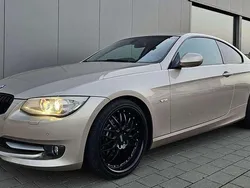 Orionsilber Gebraucht 2011 BMW 330 Sport Line Coupé | 18.290 € (Teuer)