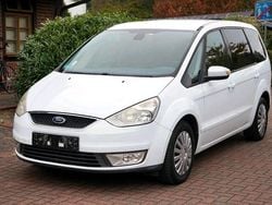 Weiß Gebraucht 2009 Ford Galaxy Van / Kleinbus | 3.950 € (Guter Preis)