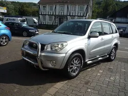 Silber Gebraucht 2005 Toyota RAV4 Sol SUV | 5.999 € (Etwas zu teuer)