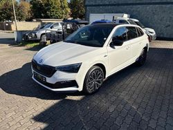 Candyweiß Gebraucht 2023 Skoda Scala Monte Carlo Kleinwagen | 19.945 € (Fairer Preis)